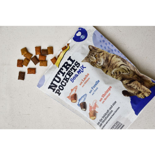 Вітамінні ласощі для котів GimCat Nutri Pockets Морський мікс 150 г