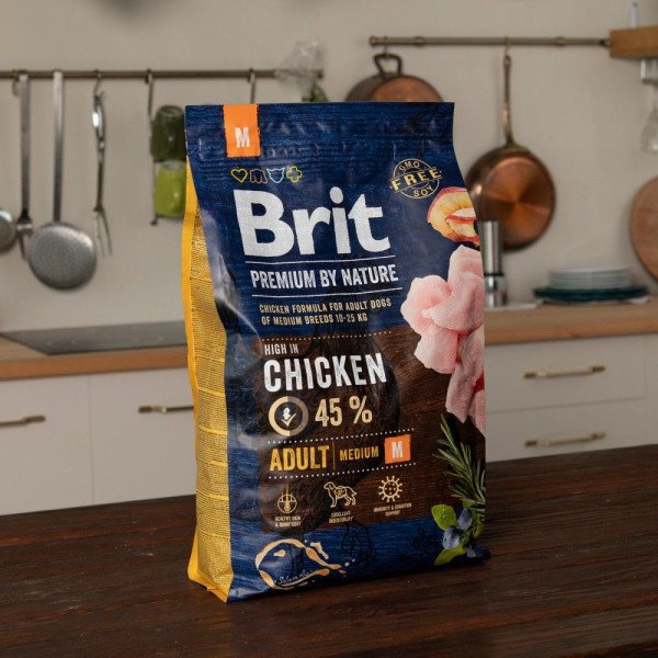Сухий корм для собак Brit Premium Dog Adult M 3 кг - курка