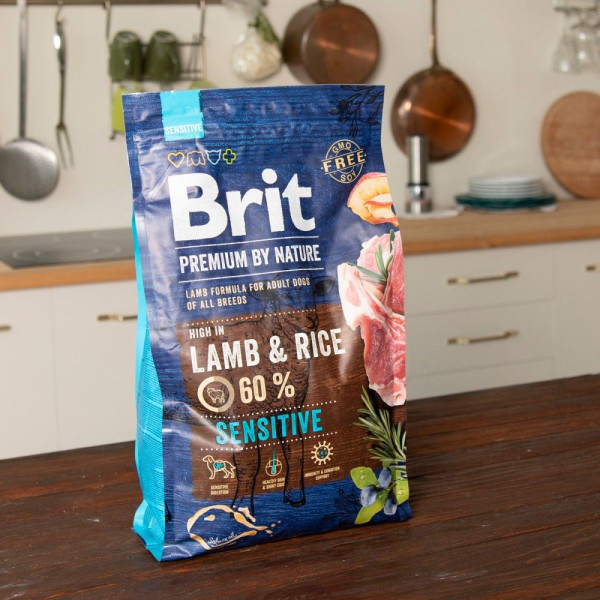 Сухий корм для собак Brit Premium Dog Sensitive 3 кг - ягня та рис