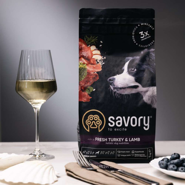 Сухий корм для собак Savory Medium Breed Fresh 3 кг - індичка та ягня