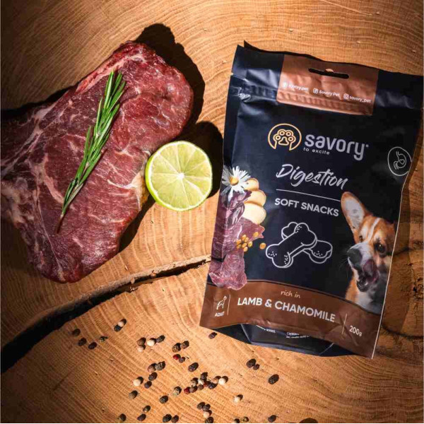 Ласощі для собак Savory 200 г - ягня і ромашка